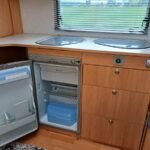 Adria Altea 512 UP Caravane — 4 couchages, simple essieu, 6,50 m, PTAC 1200 kg, 2012 occasion – Image 4