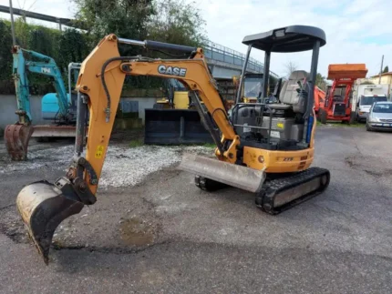 Case CX26 B Mini pelle 2,6 tonnes — très bon état, 765 heures, prête à l'emploi, 2014 occasion