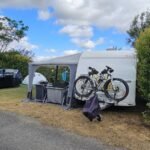 Adria Caravane avec auvent — 2022, 7,44 m, 4 couchages, PTAC 1 232/1 500 kg occasion – Image 3