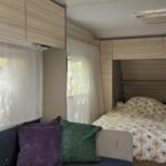 Adria Caravane avec auvent — 2022, 7,44 m, 4 couchages, PTAC 1 232/1 500 kg occasion – Image 6