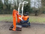Kubota K008-Micro Minielle 800 kgmoteur neuf, batteerie neuve, 3 go dets, attaché raide, rails extensibles, 201occasion