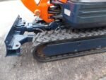 Kubota K008-Micro Minielle 800 kgmoteur neuf, batteerie neuve, 3 go dets, attaché raide, rails extensibles, 201occasion – Image 12