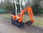 Kubota K008-Micro Minielle 800 kgmoteur neuf, batteerie neuve, 3 go dets, attaché raide, rails extensibles, 201occasion – Image 5
