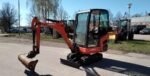 Kubota KX015-4 Mini pelle 1,5 tonne — moteur Kubota D782-BH 9,6 kW, 3 godets, attache rapide, révisée, 2015 occasion