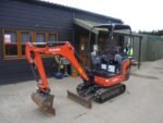 Kubota KX015-4 Mini pelle 1,5 tonne — moteur Kubota D782-BH 9,6 kW, 3 godets, attache rapide, 1394 h, 2018 occasion – Image 2