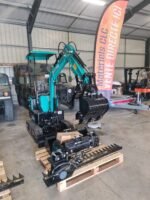 CLC MACHINERY CLC T 1000 Mini pelle — 1 000 kg, profondeur 1 735 m, voie variable neuf