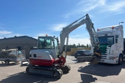 Takeuchi TB250-2 Mini pelle 5,12 tonnes — moteur Yanmar 4TNV88C 29,1 kW Stage V, cabine de protection FD/Kb, chenilles 400 mm, force 37,3 kN, 1174 h, occasion