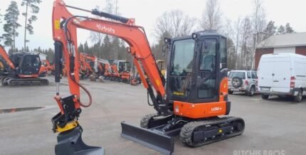 Kubota U36-4 Mini pelle 3,6 tonnes — attache rotative, moteur Kubota, 3 godets, chenilles 300 mm, 13 h, 2022 occasion